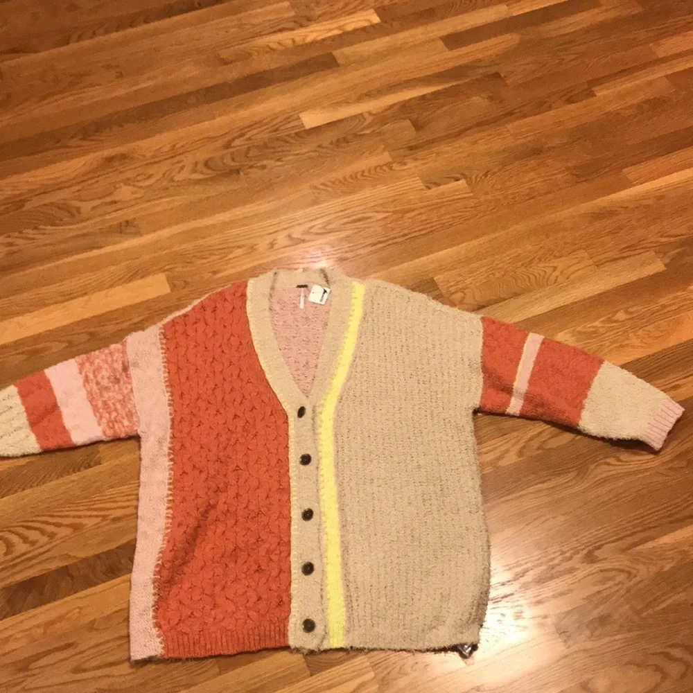 NWT Free People Lighthouse Cardi Cardigan Size Medium Clay Combo